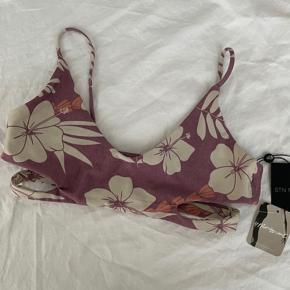 Stone Fox Swim Bikini Top